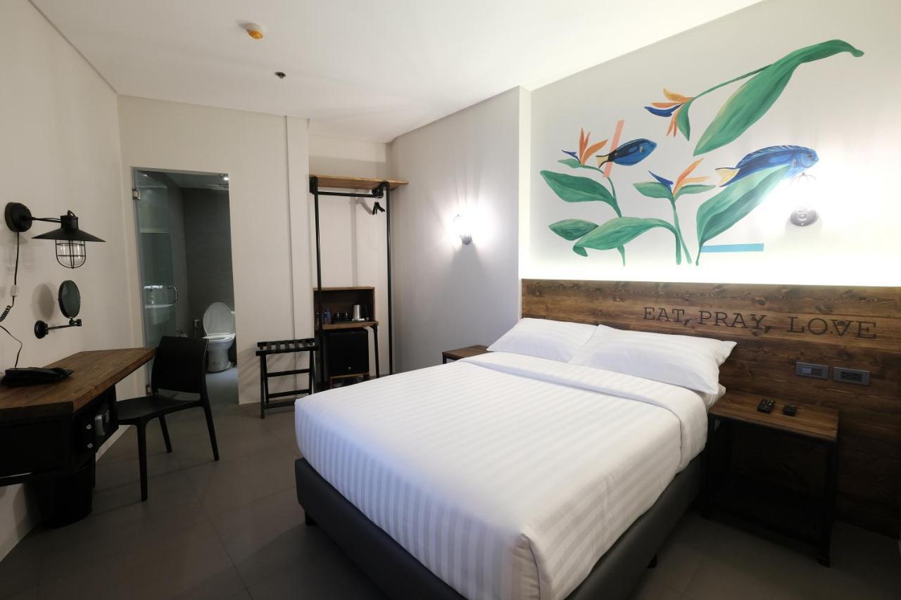 U Hotels Makati San Pedro Makati Quarto foto